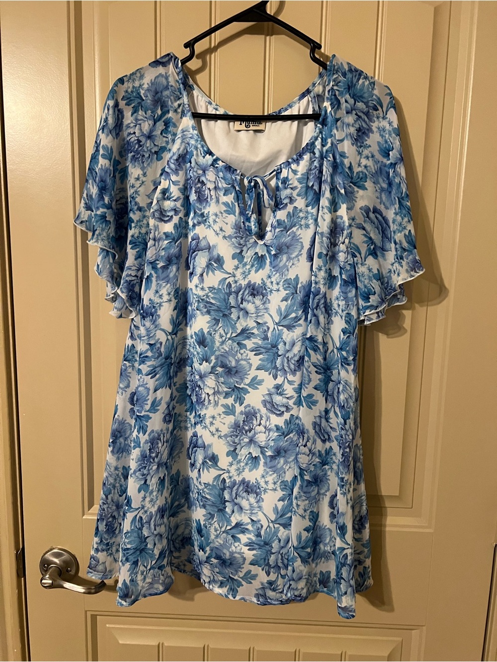 Show Me Your MuMu Blue & White Floral Tie-Front Peasant blouse/dress
